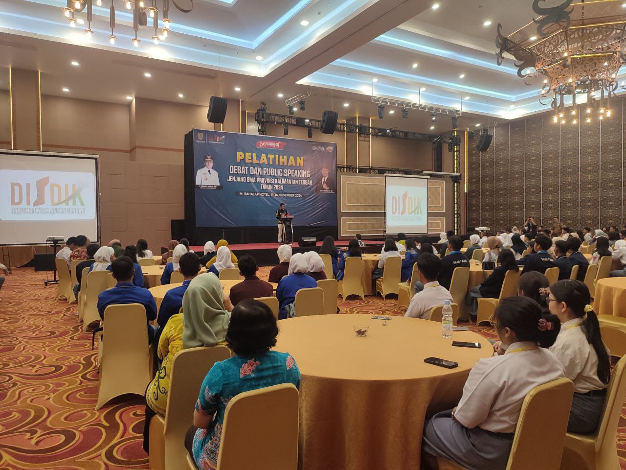 pelatihan-debat-dan-public-speaking